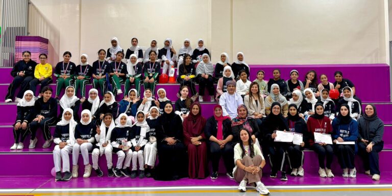 مهرجان «وقت الريشة» للفتيات يعزز اكتشاف المواهب الرياضية في سلطنة عُمان
